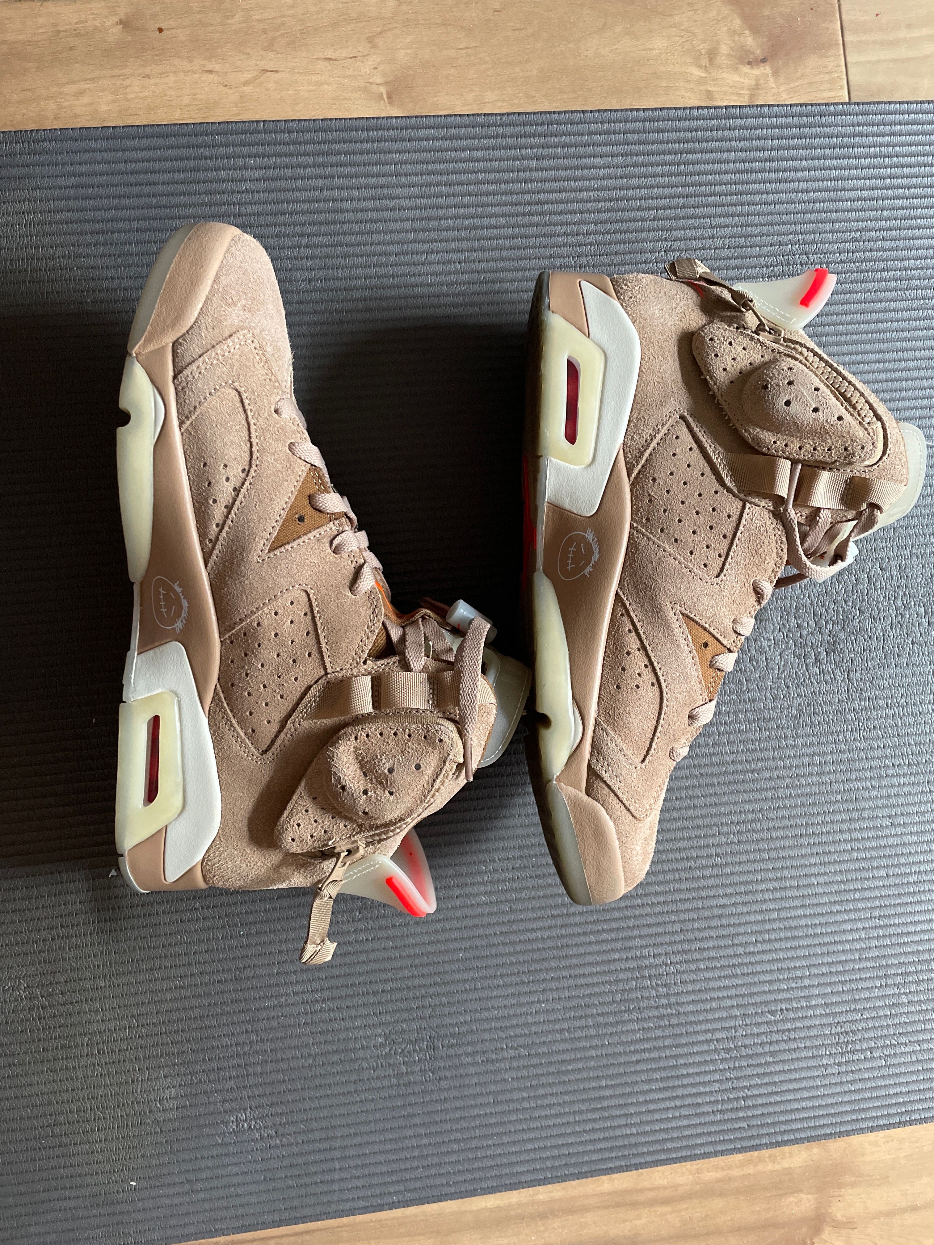 Travis Scott × Nike Air Jordan 6 "British Khaki"