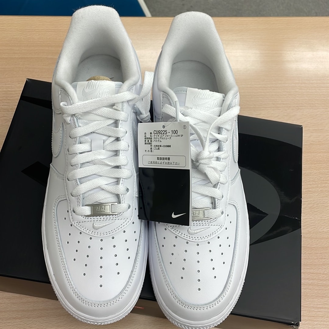 Supreme × Nike Air Force 1 Low "White"