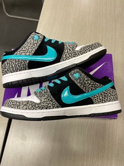 Nike SB Dunk Low "Elephant/Safari"