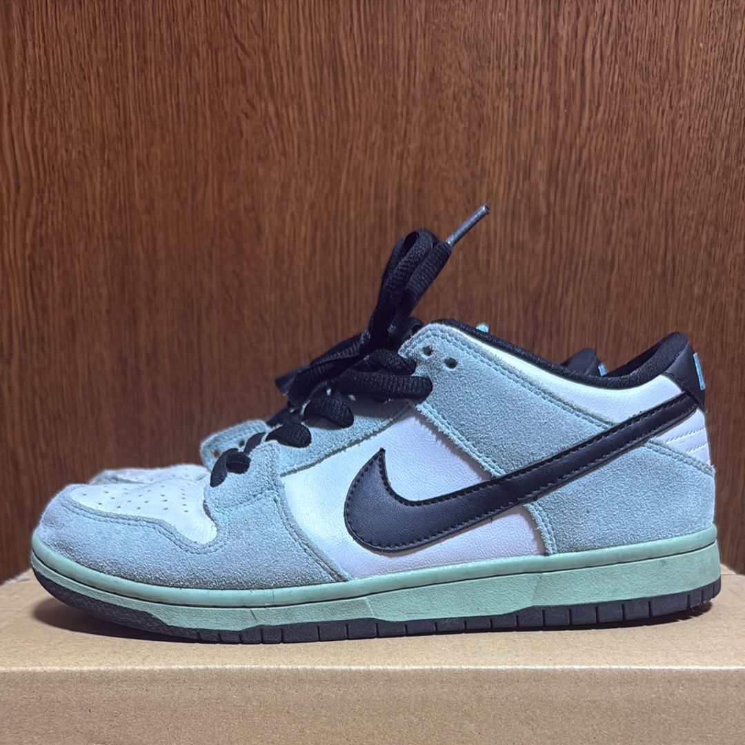 ま*ん様 Nike ダンク　シークリスタル Nike SB Dunk High 