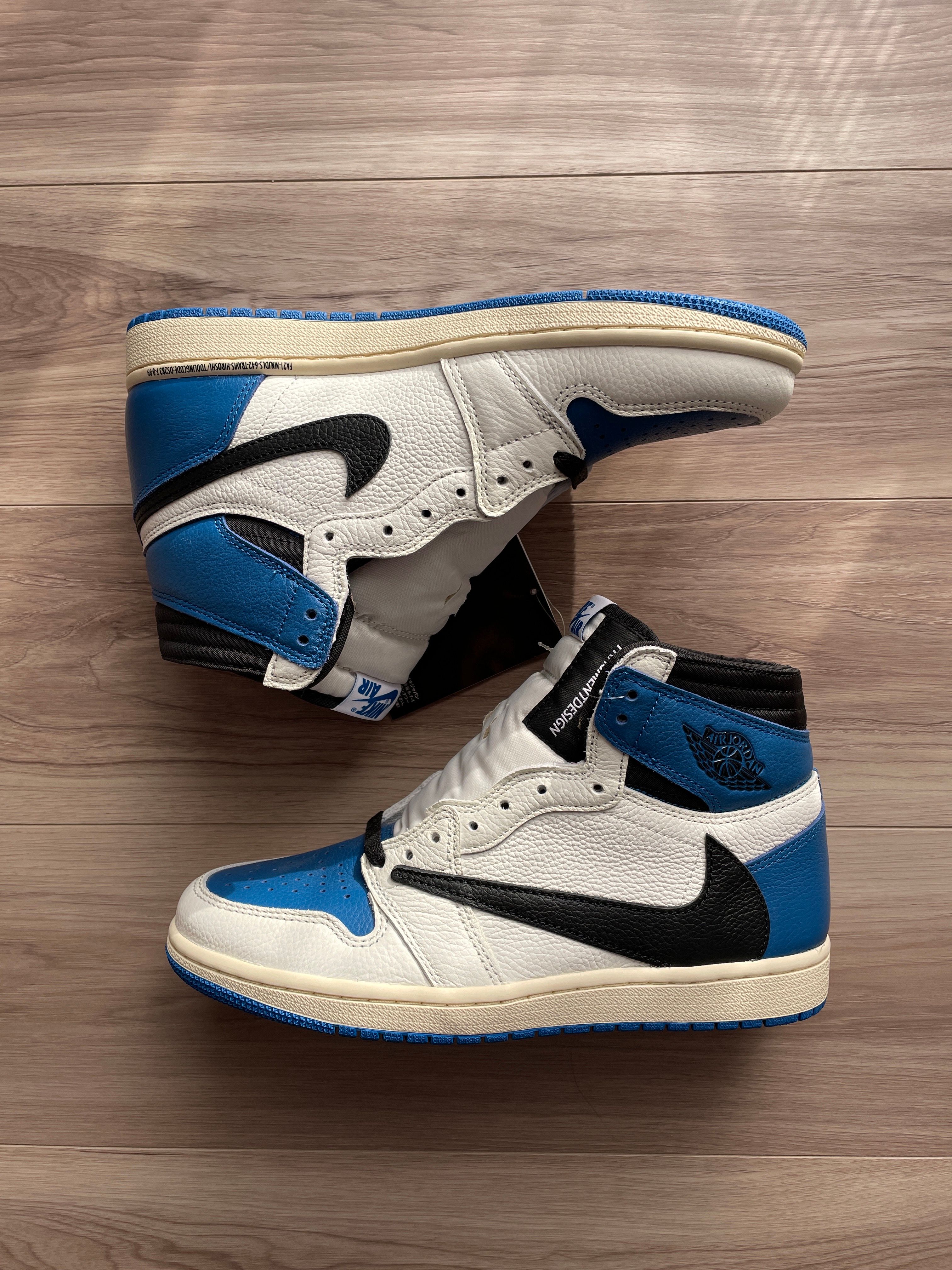 Travis Scott × fragment design × Nike Air Jordan 1 Retro High OG SP "Military Blue"