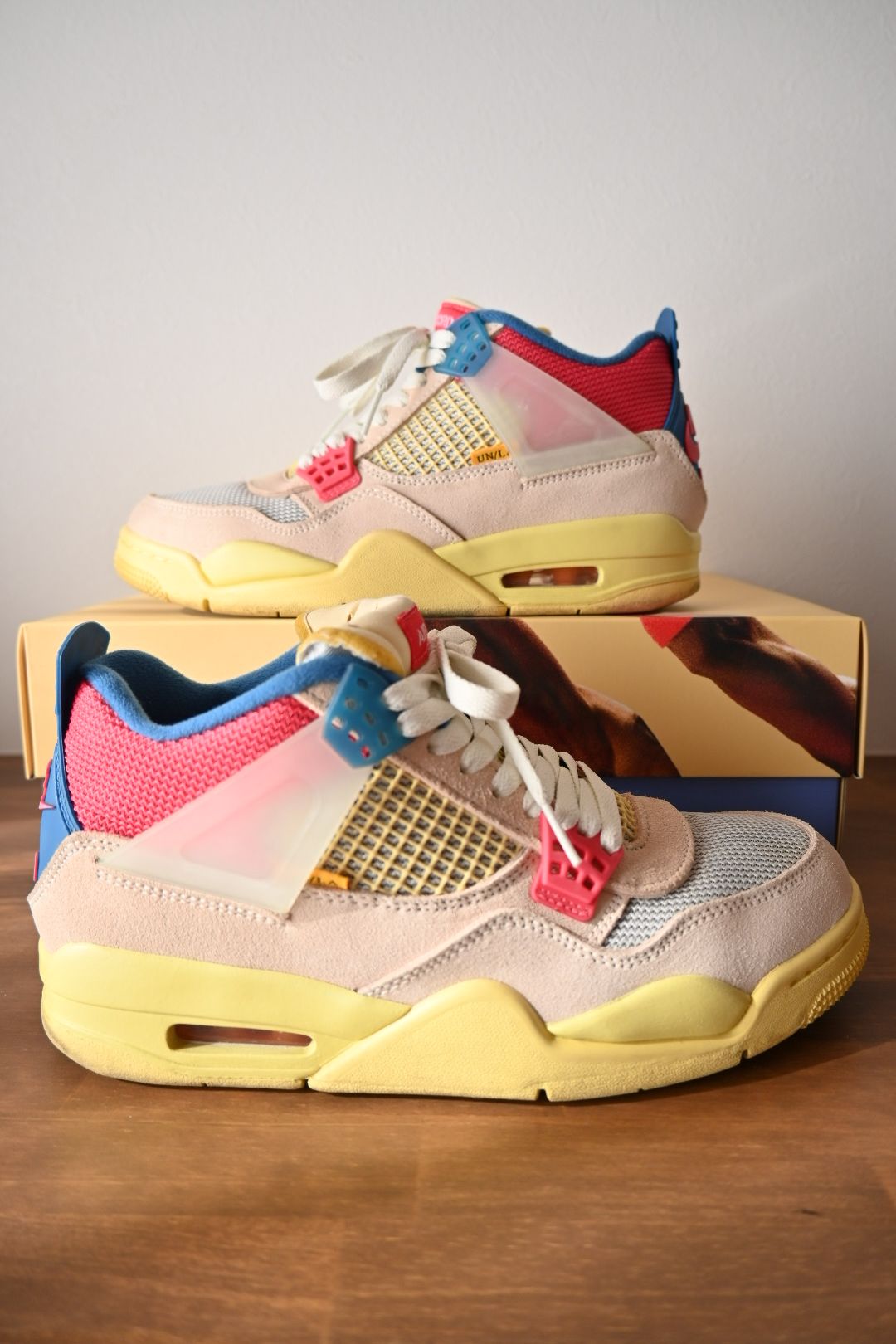 UNION × Nike Air Jordan 4 SP "Guava Ice/Light Fusion Red"