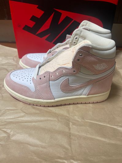 Nike Women's Air Jordan 1 Retro High OG "Washed Pink"