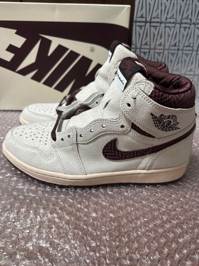 A Ma Maniere × Nike Air Jordan 1 Retro High OG "Sail and Burgundy"