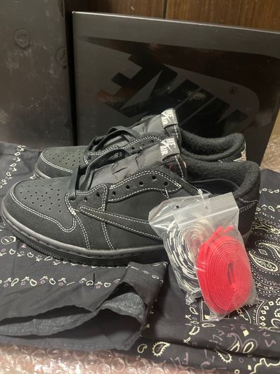 Travis Scott × Nike Air Jordan 1 Low OG SP "Black Phantom"