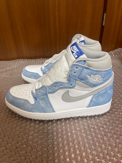 Nike Air Jordan 1 High OG "Hyper Royal"