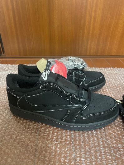 Travis Scott × Nike Air Jordan 1 Low OG SP "Black Phantom"
