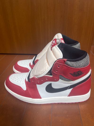 Nike Air Jordan 1 High OG "Lost & Found/Chicago"