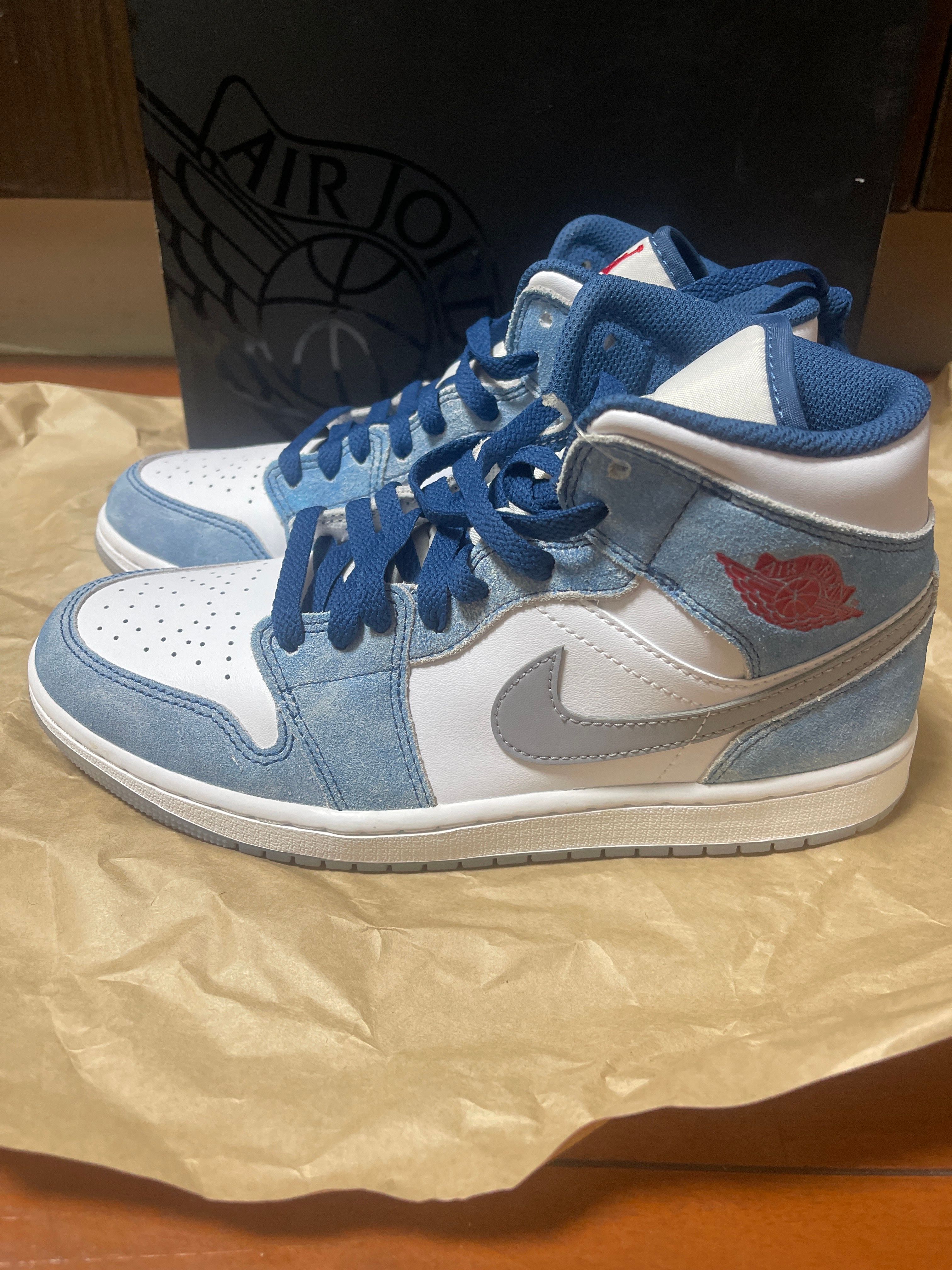 Nike Air Jordan 1 Mid SE "White/Hyper Royal/Red"