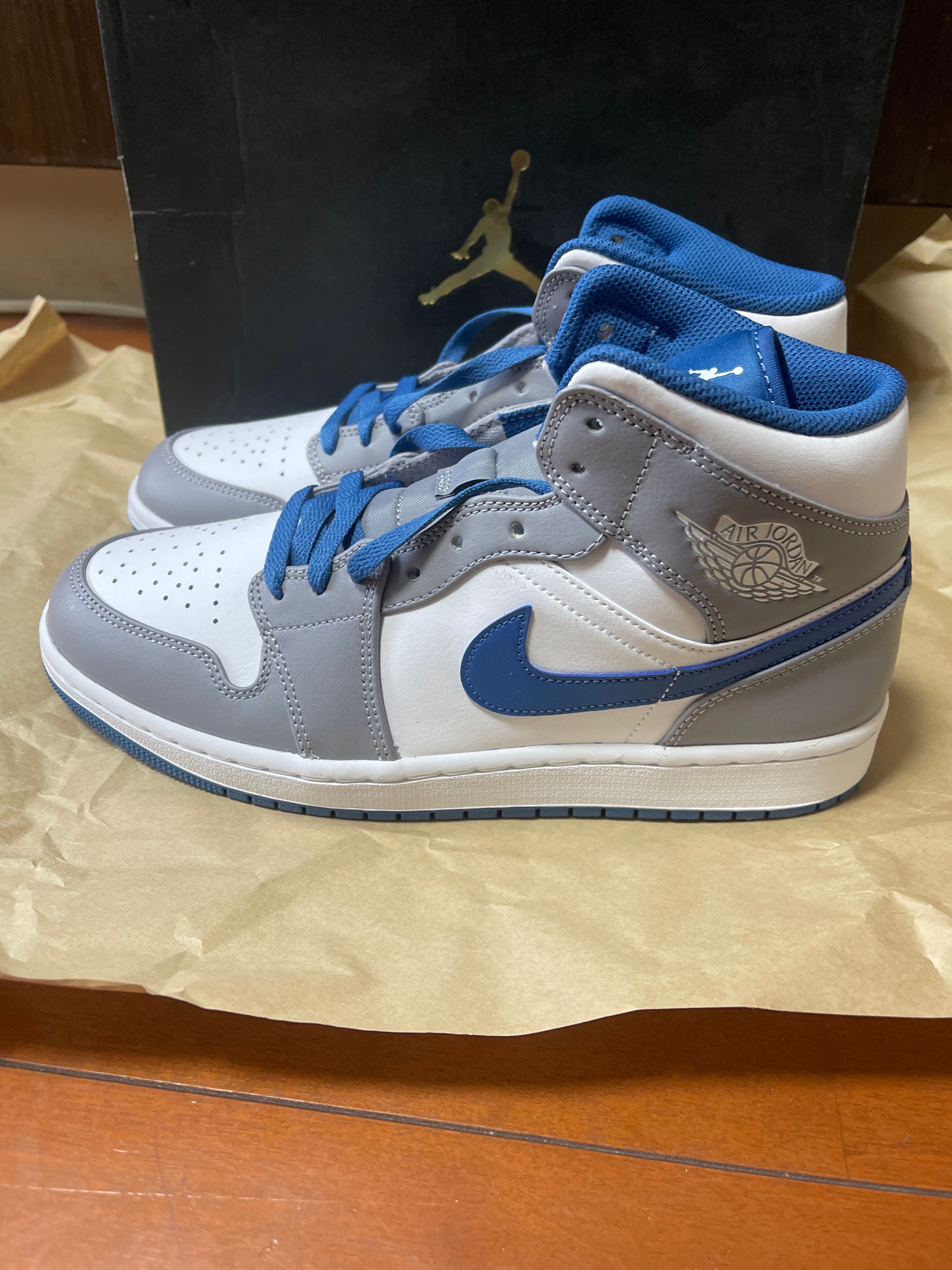 Nike Air Jordan 1 Mid "True Blue"
