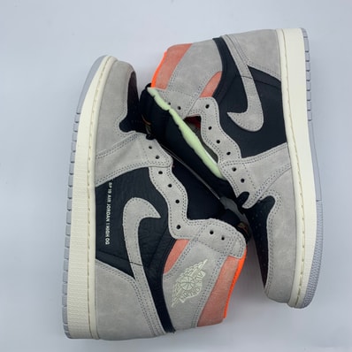 Nike Air Jordan 1 Retro High OG "Hyper Crimson"