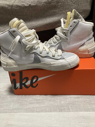 sacai × NIKE BLAZER MID "WHITE/WOLF GREY"