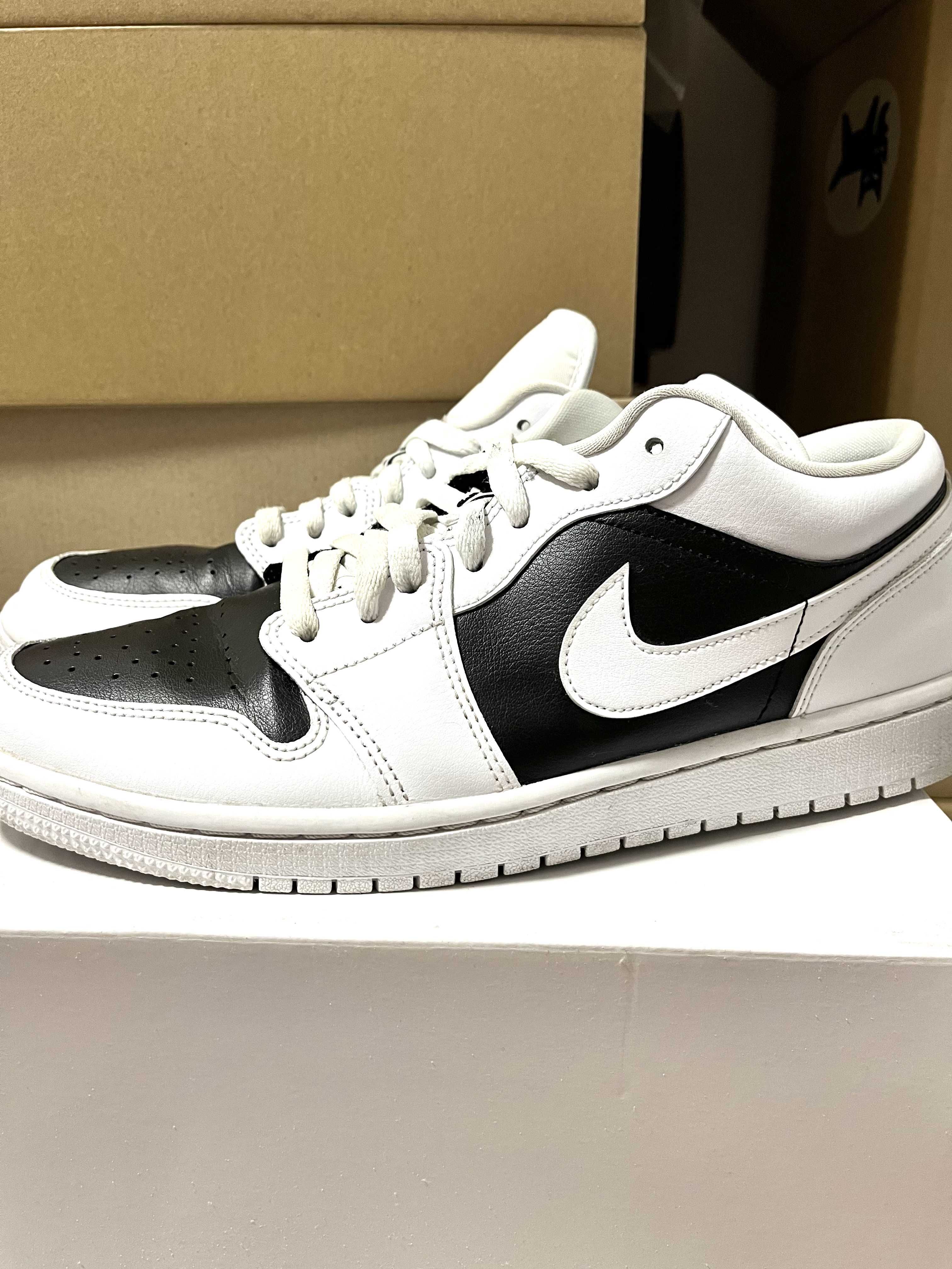 NIKE Women's AIR JORDAN 1 LOW "PANDA"