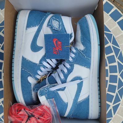 Nike Women's Air Jordan 1 High OG "Denim"