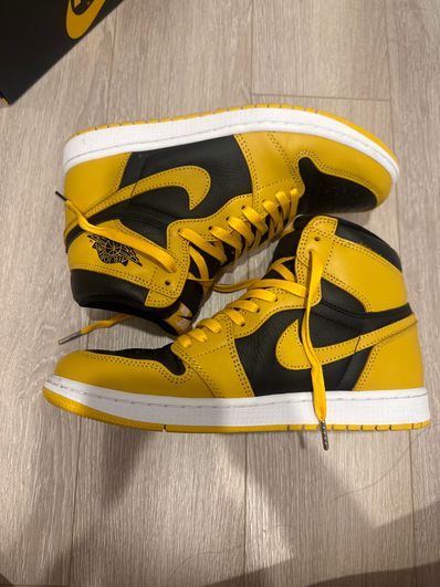 Nike Air Jordan 1 High OG "Pollen"