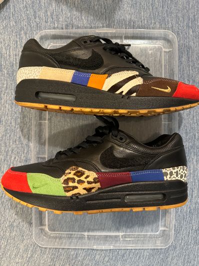 NIKE AIR MAX 1 MASTER "BLACK/BLACK-UNIVERSITY RED-INTERNATIONAL BLUE"