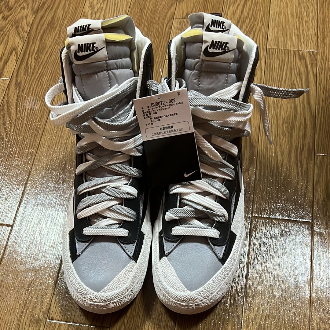 sacai × NIKE BLAZER MID "BLACK/WOLF GREY/WHITE"