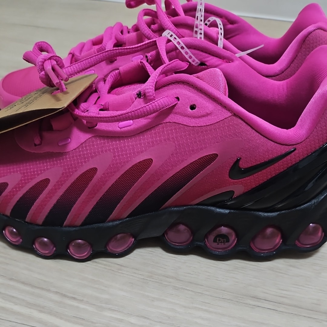 Nike Women's Air Max DN8 "Laser Fuchsia/Sport Fuchsia/Black"