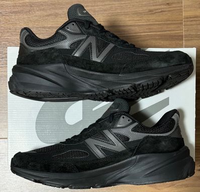 New Balance 990V6 "Triple Black"