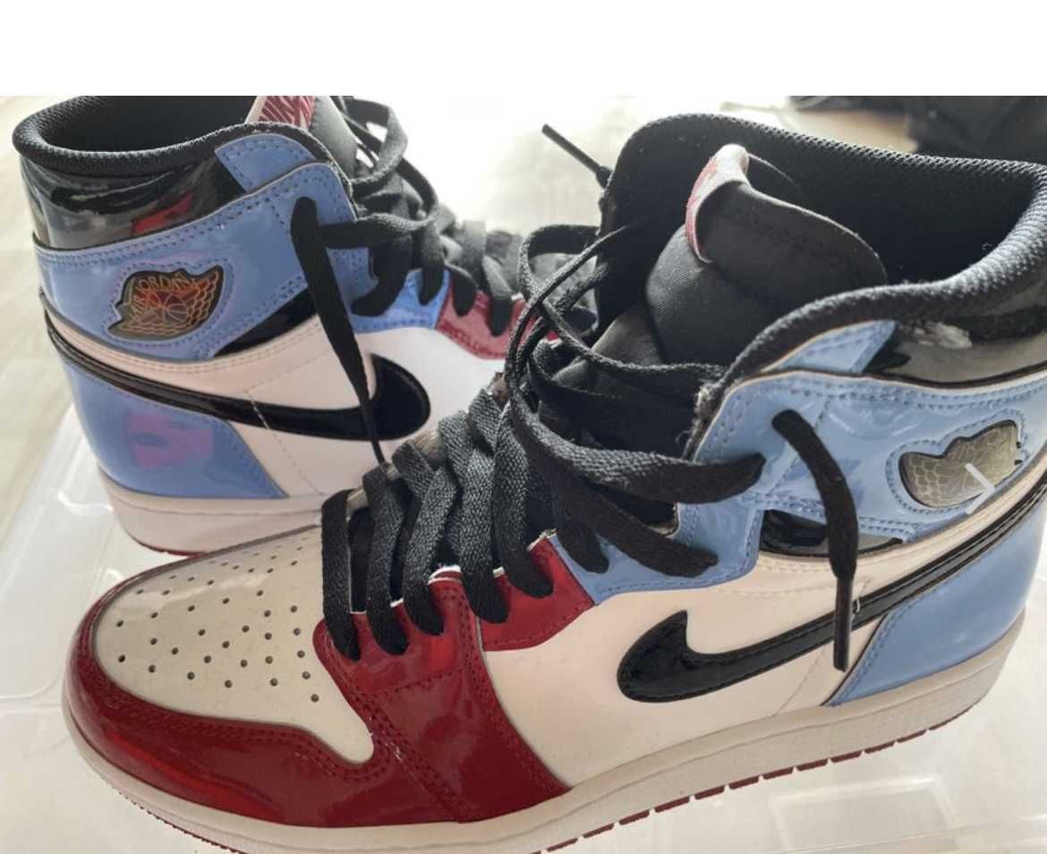 Nike Air Jordan 1 High OG "Fearless"