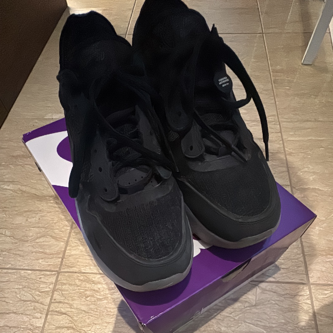 ナイキ SB PS8 "ブラック アンド セイル"