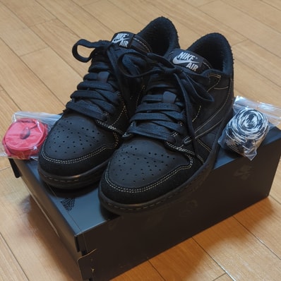 Travis Scott × Nike Air Jordan 1 Low OG SP "Black Phantom"