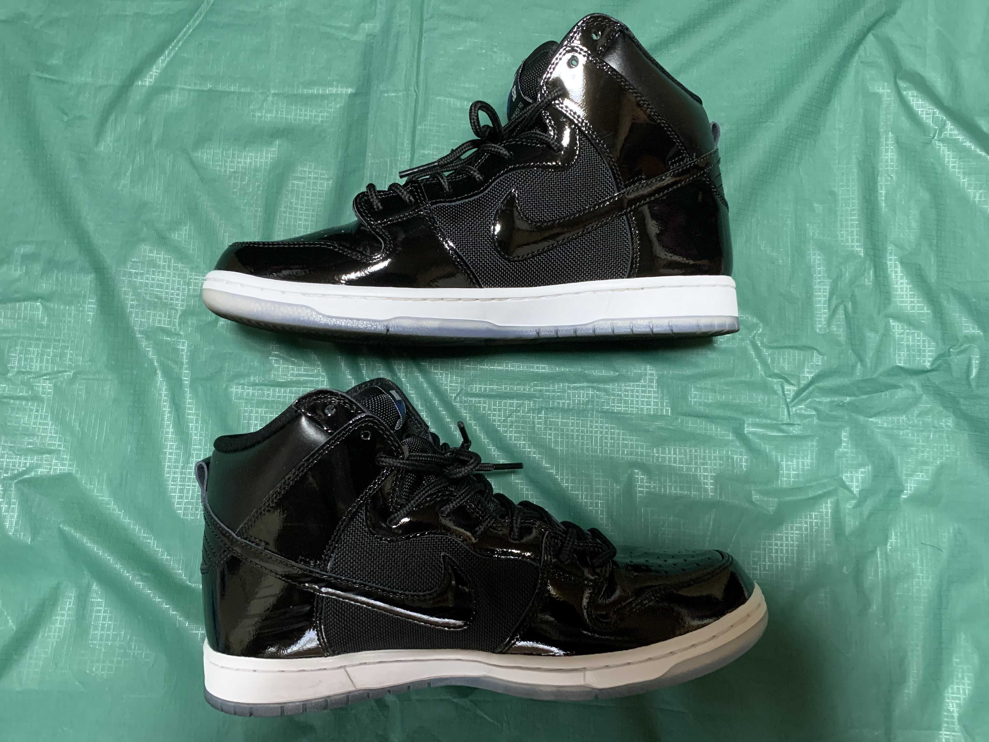 Nike SB Dunk High "Space Jam"