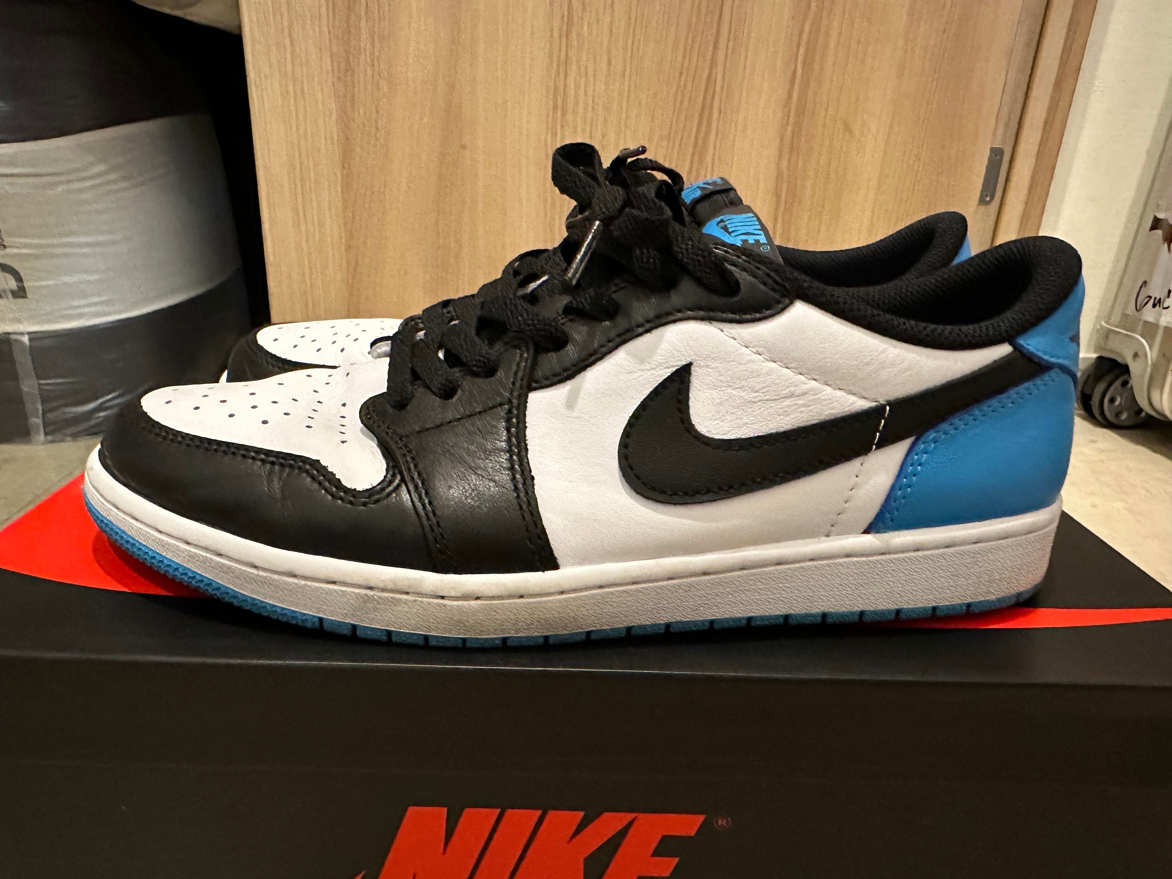 Nike Air Jordan 1 Low OG "Black and Dark Powder Blue/UNC"