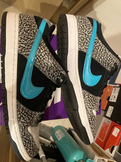 Nike SB Dunk Low "Elephant/Safari"