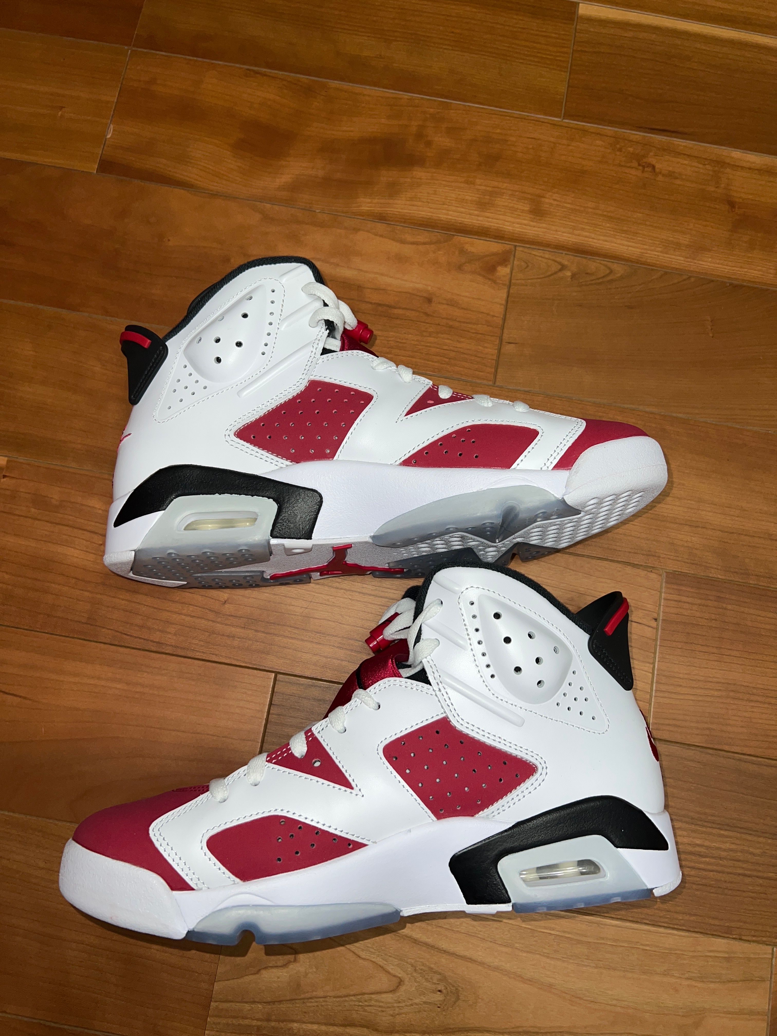 Nike Air Jordan 6 "Carmine" (2021)