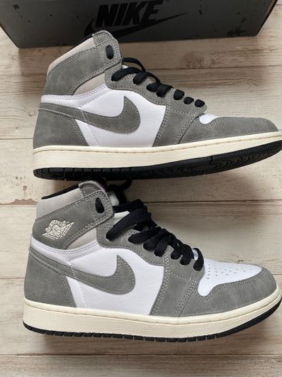 Nike Air Jordan 1 Retro High OG "Black and Smoke Grey"