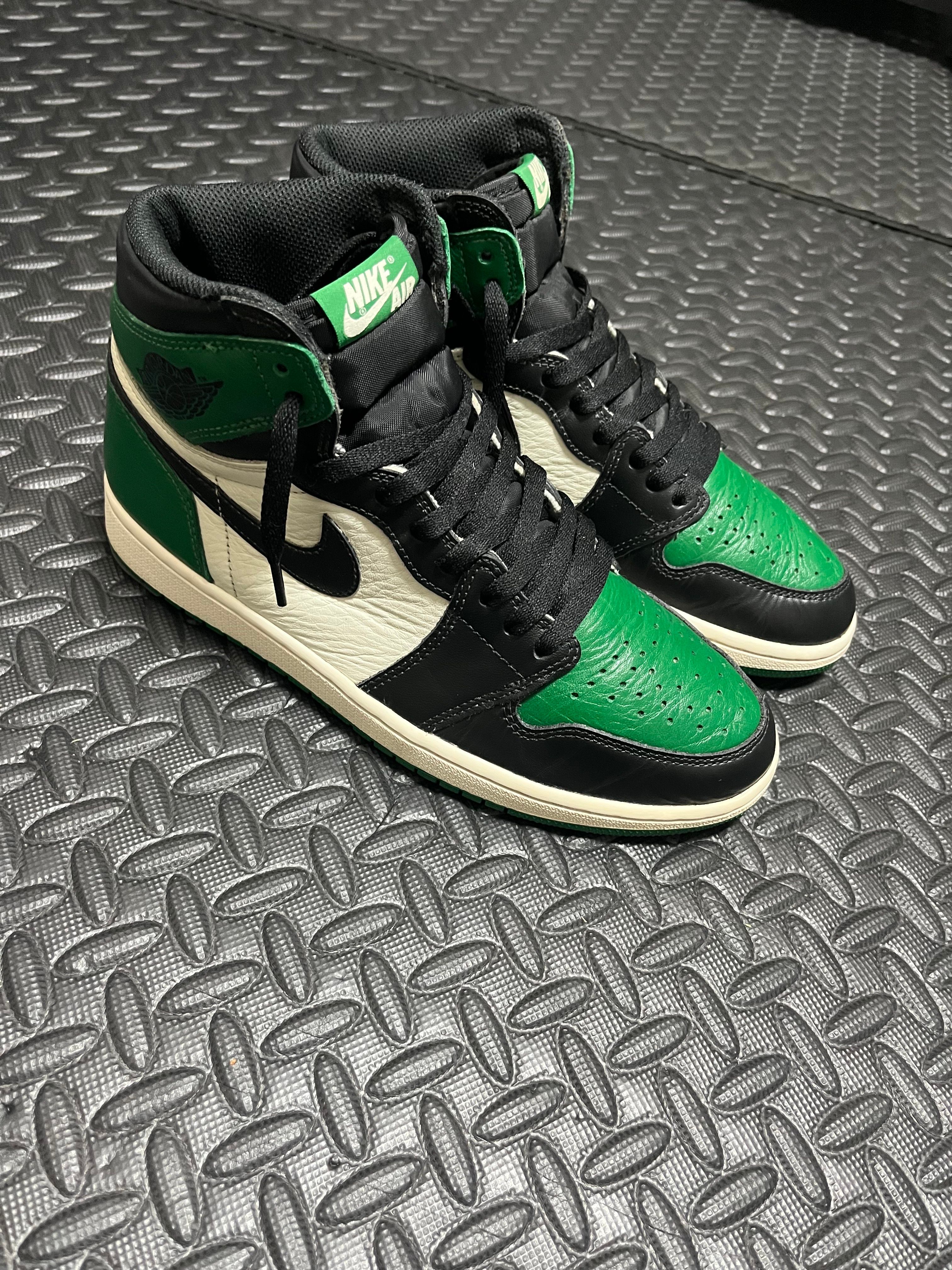 Nike Air Jordan 1 Retro High OG "Pine Green"(2018)