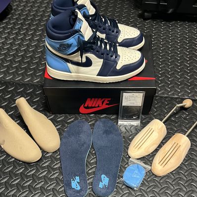 Nike Air Jordan 1 Retro High OG "Obsidian/University Blue"
