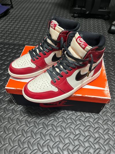 Nike Air Jordan 1 High OG "Lost & Found/Chicago"