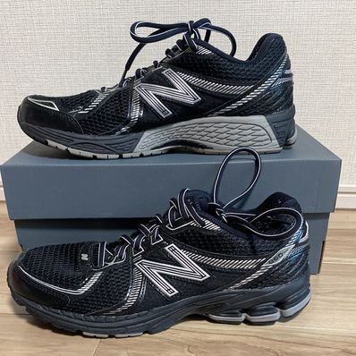 New Balance 860V2 "Black"
