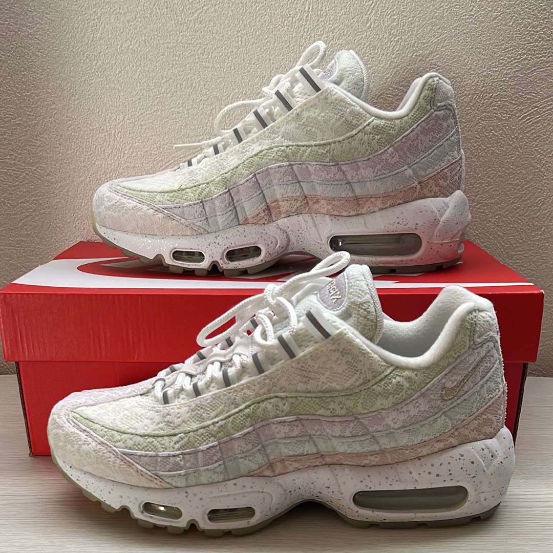 Nike Women's Air Max 95 "Overlace"