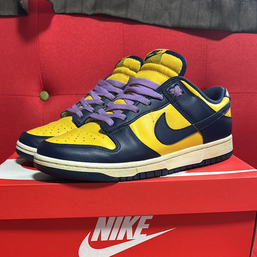 Nike Dunk Low "Michigan"
