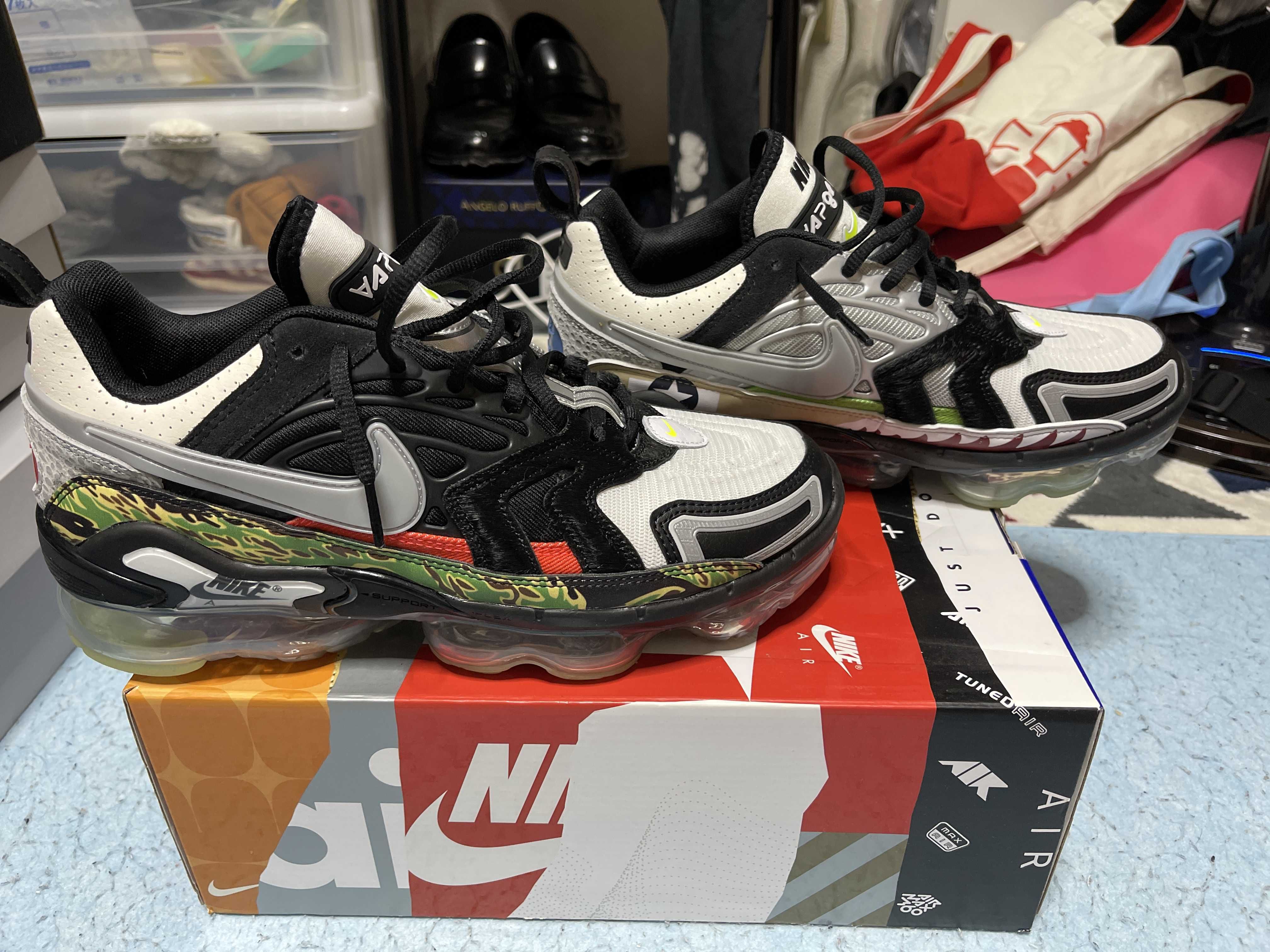 Nike Air Vapormax EVO "What The"