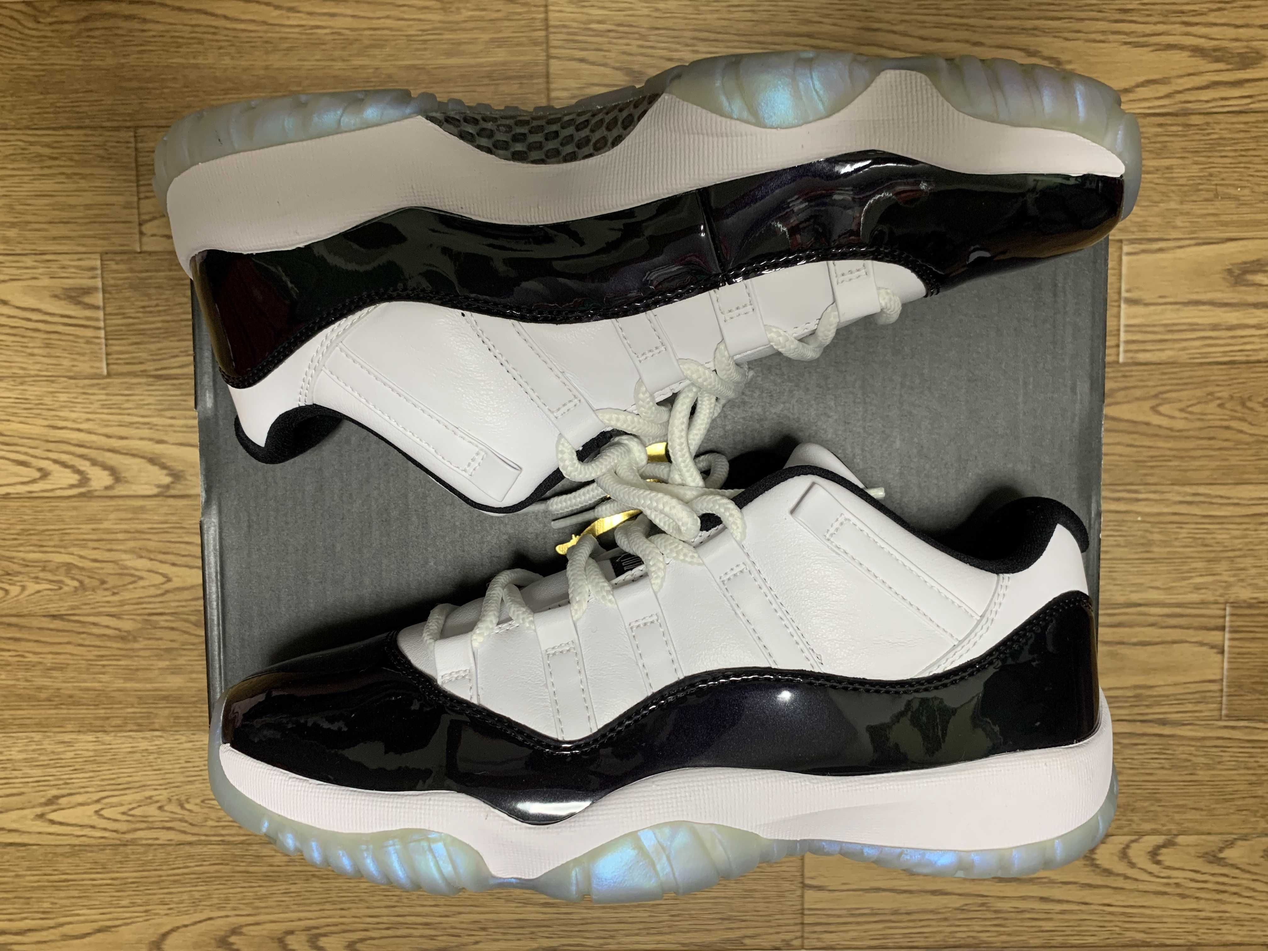 NIKE AIR JORDAN 11 LOW EASTER