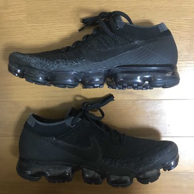 Nike Air Vapormax Flyknit "Triple. Black 2.0"