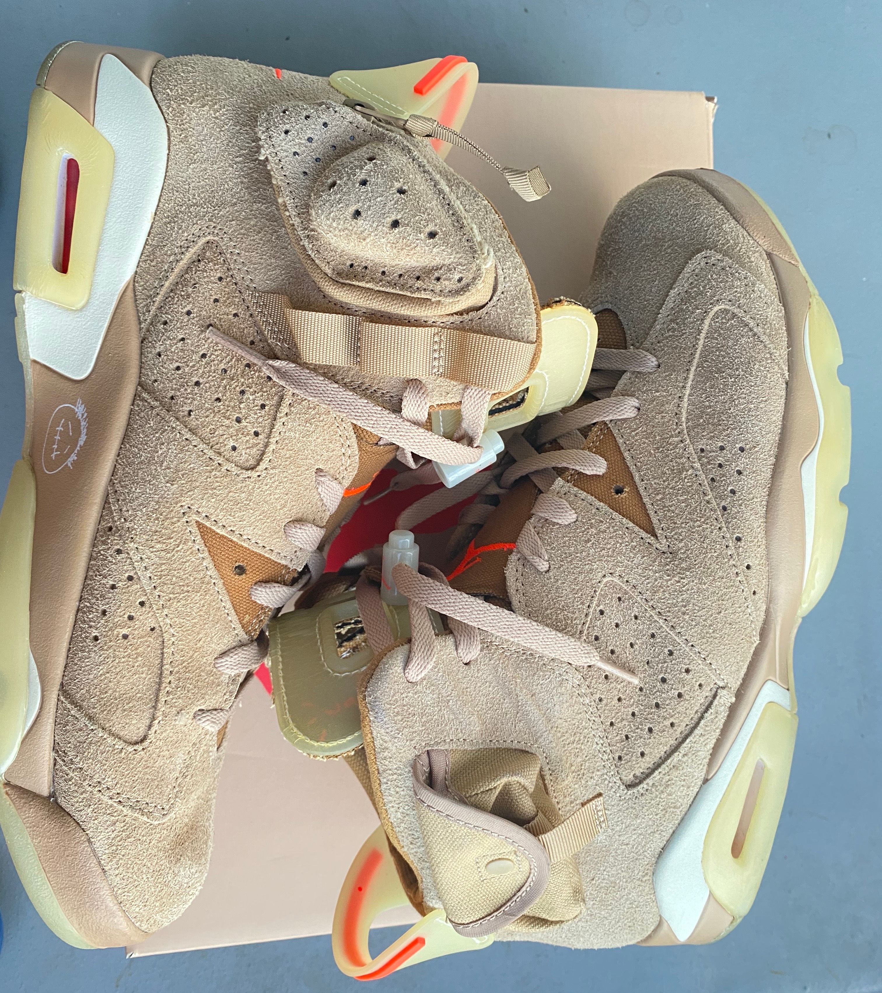 Travis Scott × Nike Air Jordan 6 "British Khaki"
