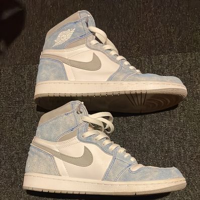 Nike Air Jordan 1 High OG "Hyper Royal"