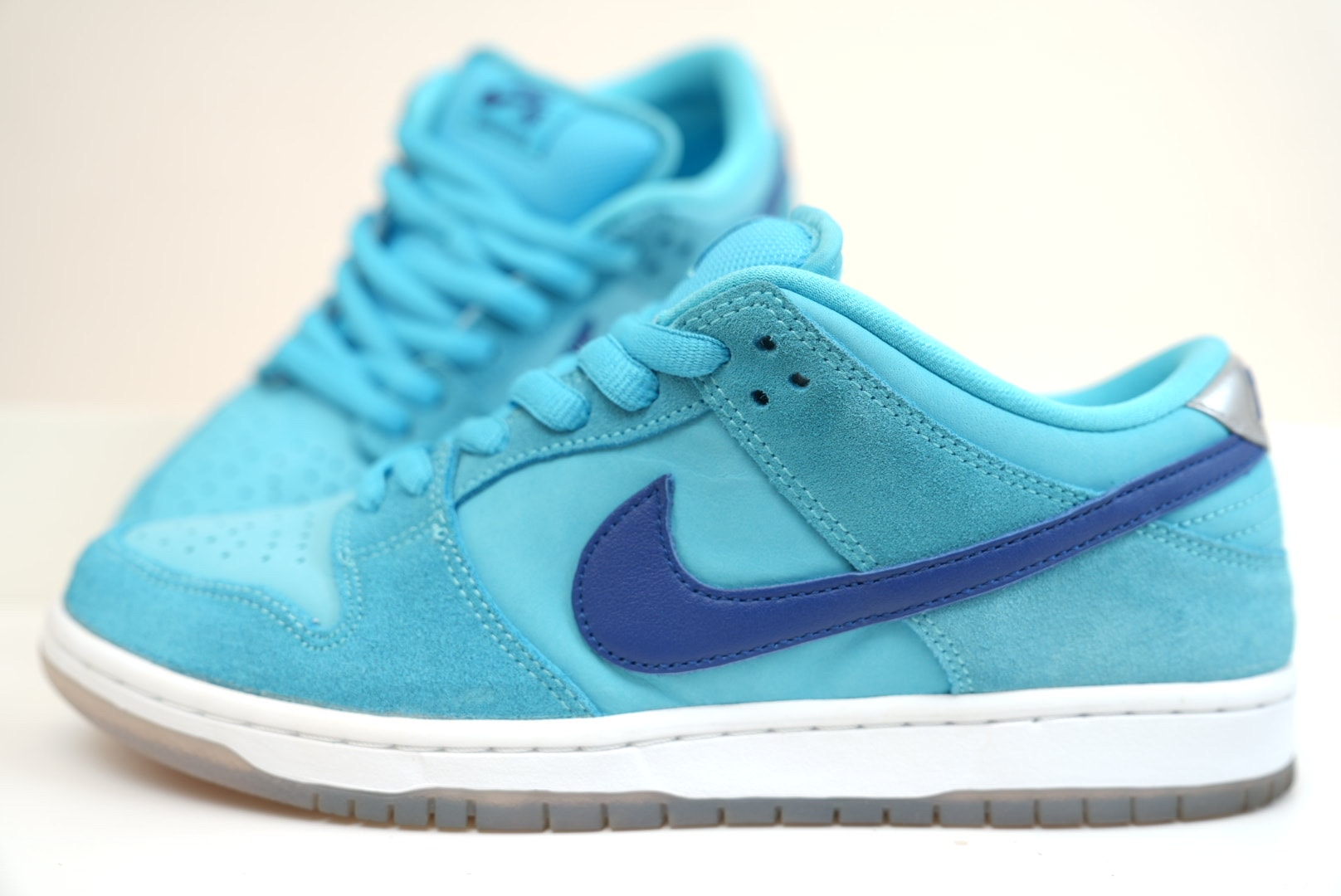 Nike SB Dunk Low Pro "Blue Fury/Deep Royal Blue"