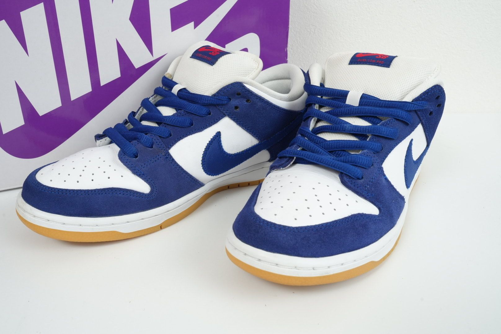 Nike SB Dunk Low "Los Angeles Dodgers/Deep Royal Blue"