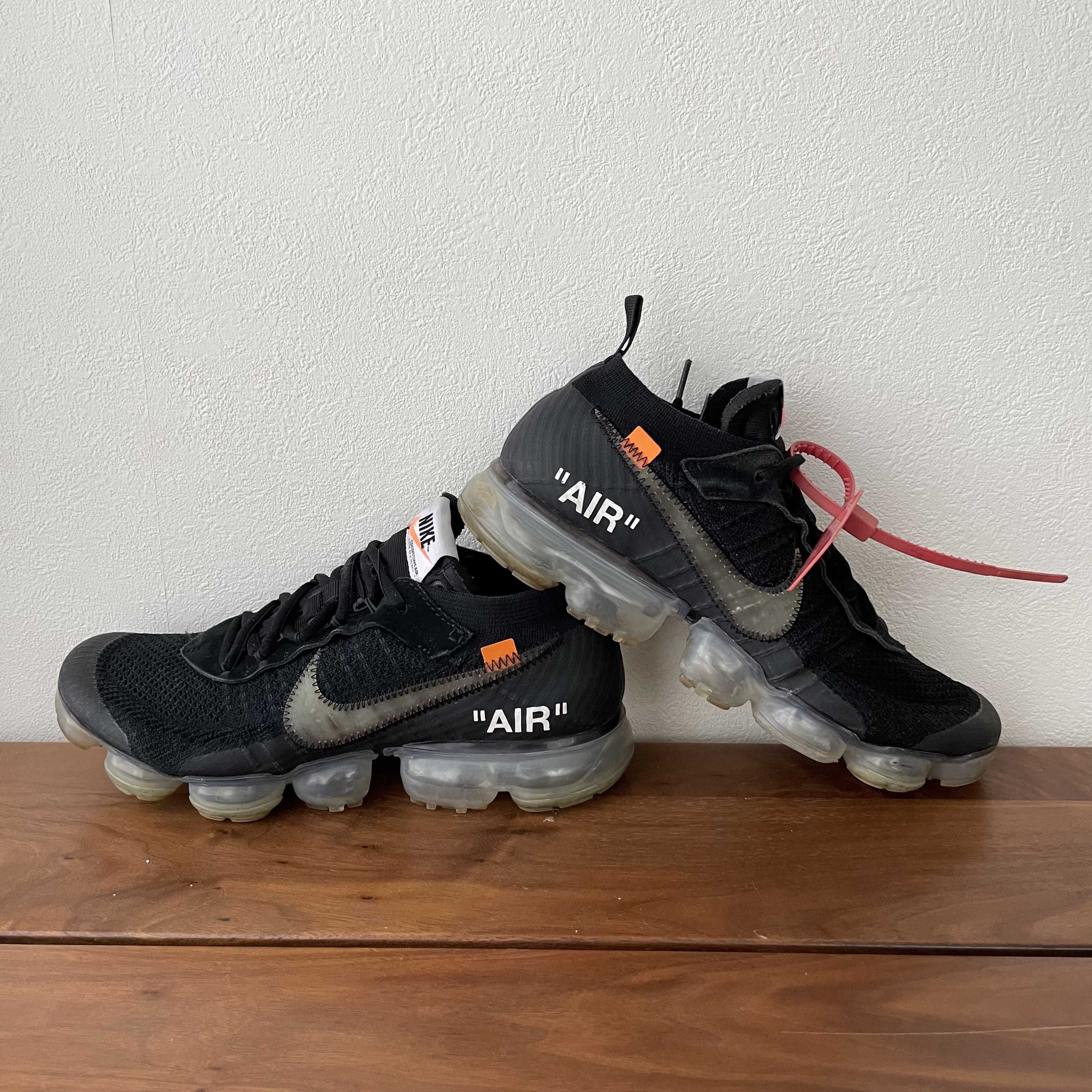 Off-White × Nike Air Vapormax "Black/Total Orange/Clear"