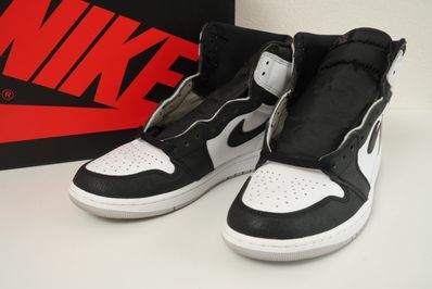 Nike Air Jordan 1 High OG "Bleached Coral"