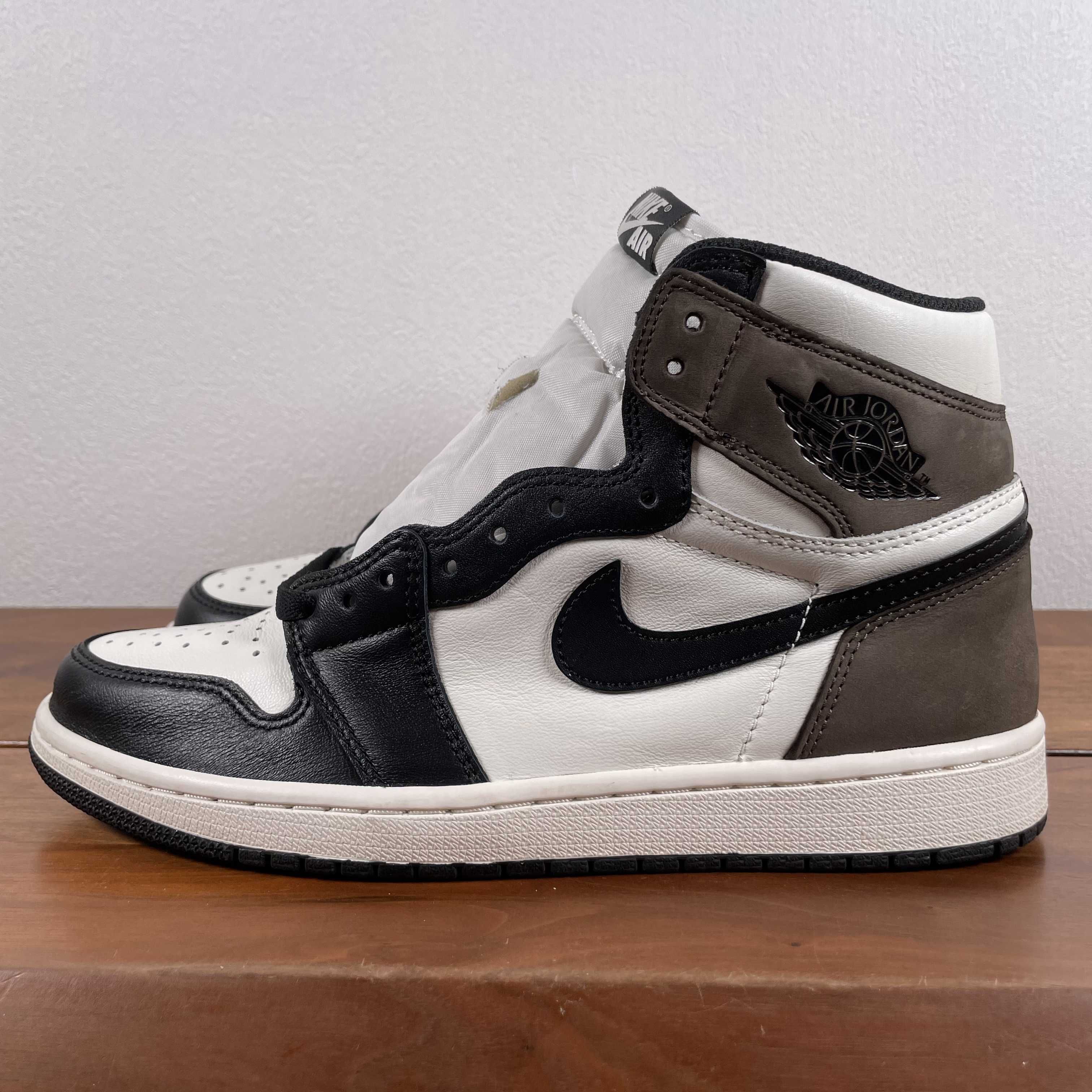 Nike Air Jordan 1 High OG "Sail/Dark Mocha/Black"