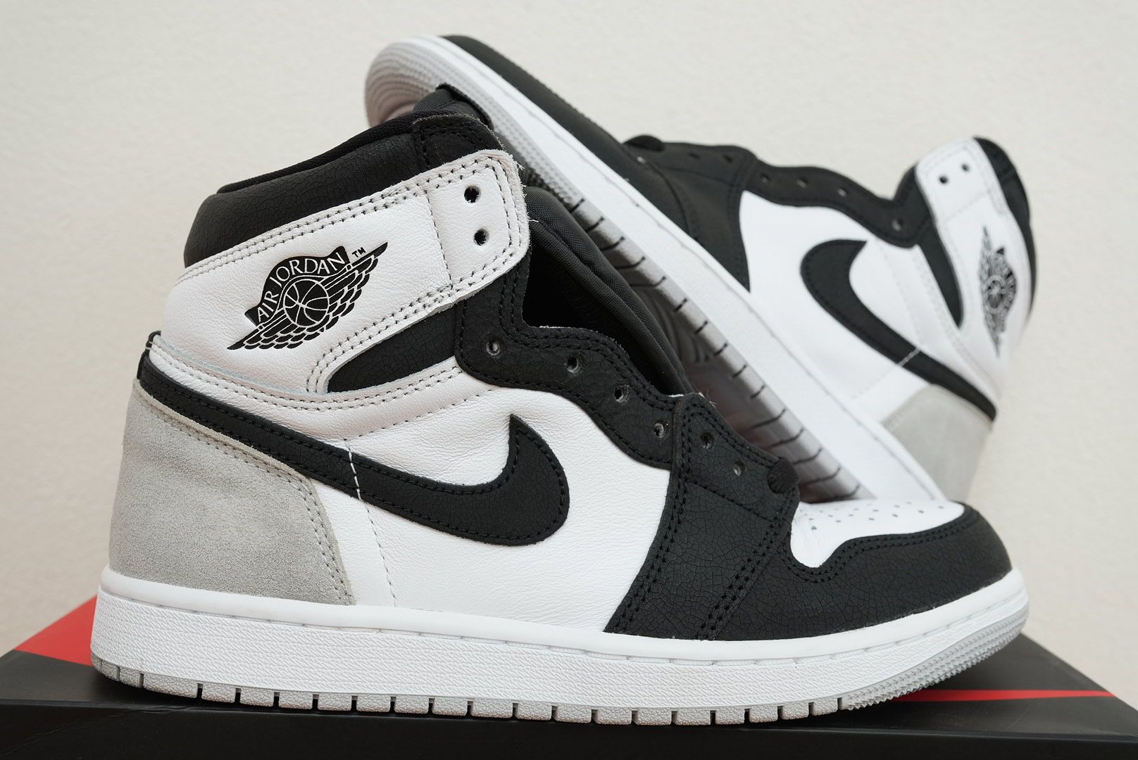 Nike Air Jordan 1 High OG "Bleached Coral"