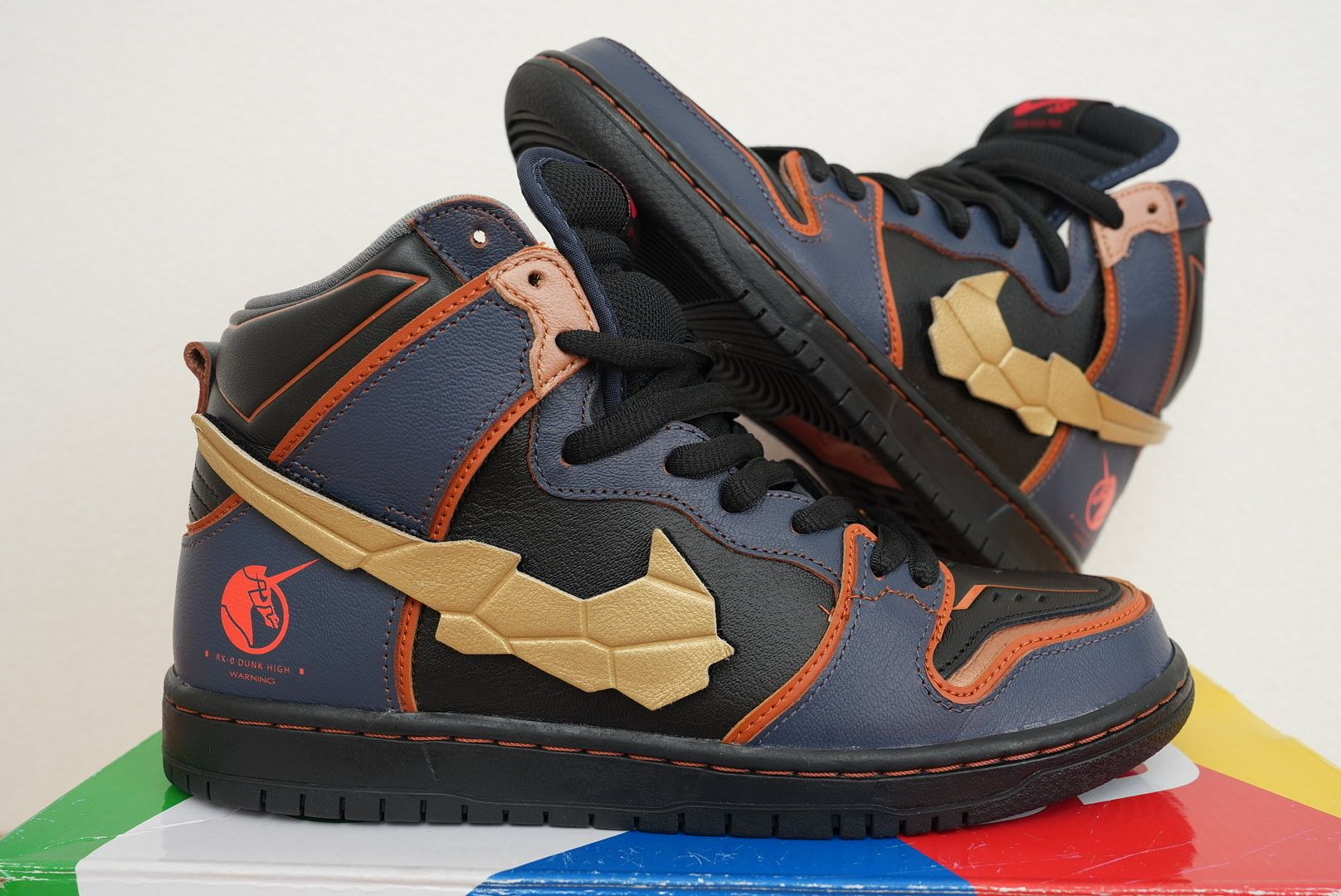 Gundam Unicorn × Nike SB Dunk High PRO QS "Banshee"