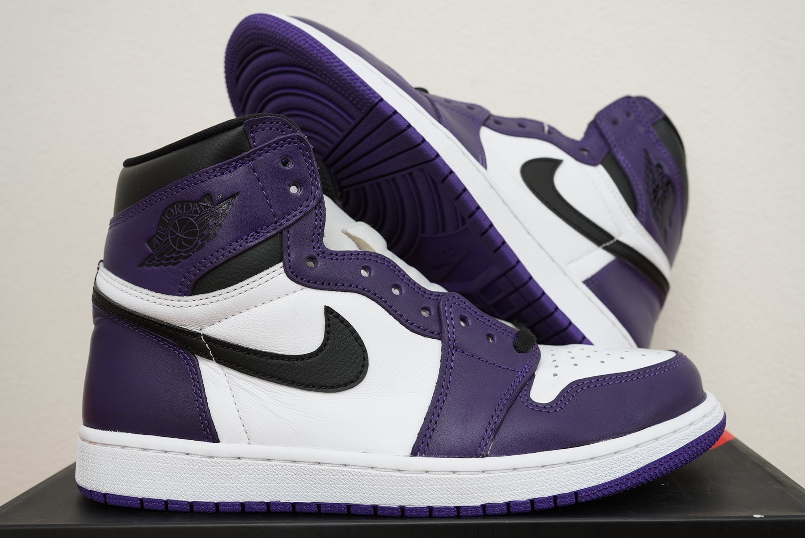 Nike Air Jordan 1 Retro High OG "Court Purple White/Black" (2020)   